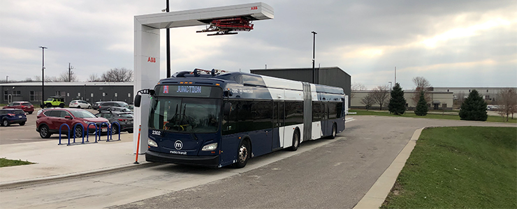 Metro Transit BRT bus waiting to depart Sun Prairie Park and Ride.
